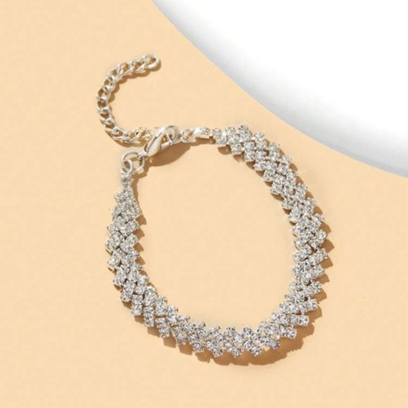 Glamorous Zinc Alloy Rhinestone Decor Bracelet For Women For Party Wedding Gift - Picture 5 of 7